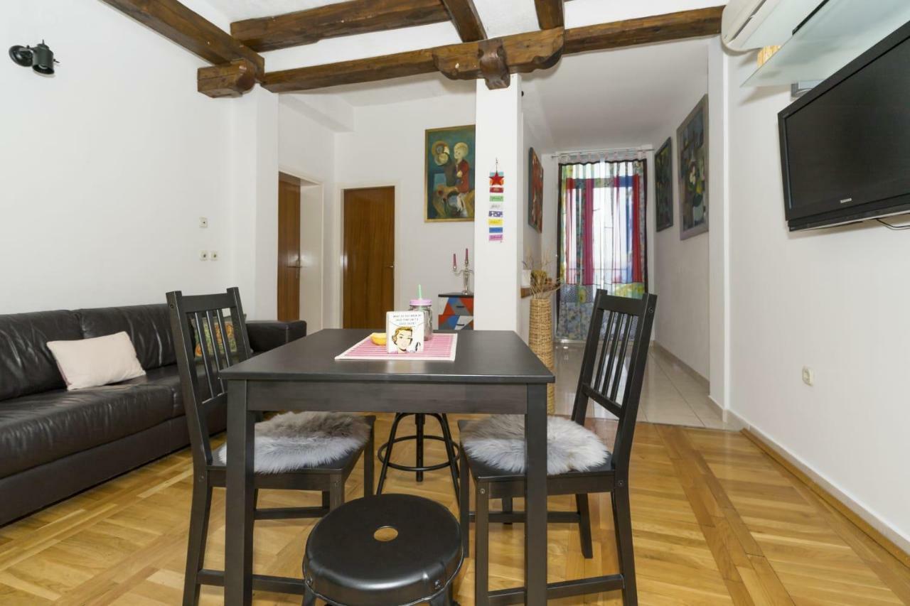 Little Place Near Sea Apartman Apartment Jesenice  Luaran gambar