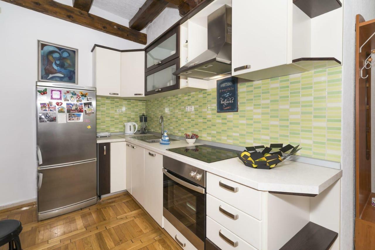 Little Place Near Sea Apartman Apartment Jesenice  Luaran gambar