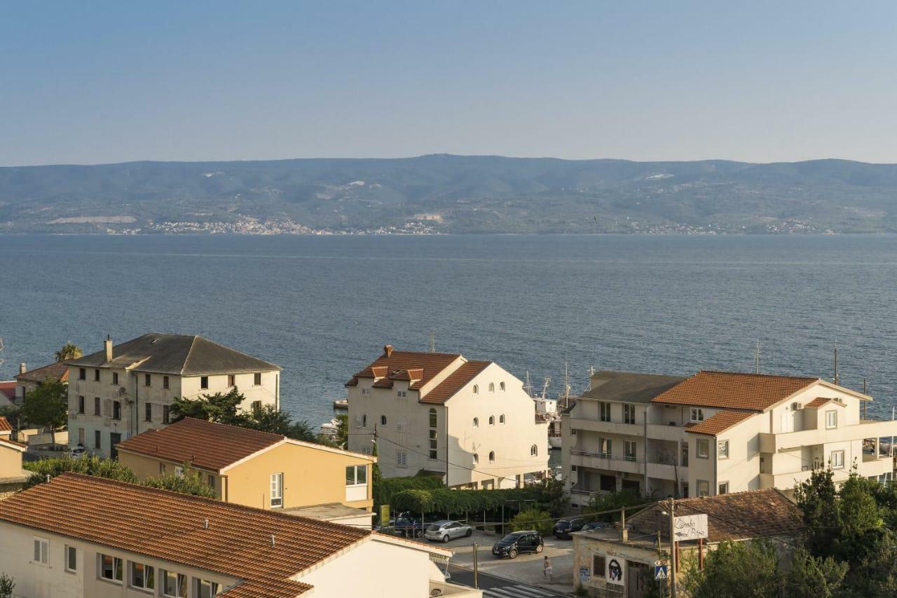 Little Place Near Sea Apartman Apartment Jesenice  Luaran gambar
