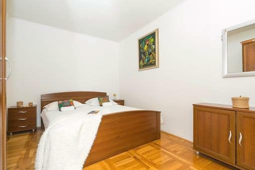 Little Place Near Sea Apartman Apartment Jesenice  Luaran gambar