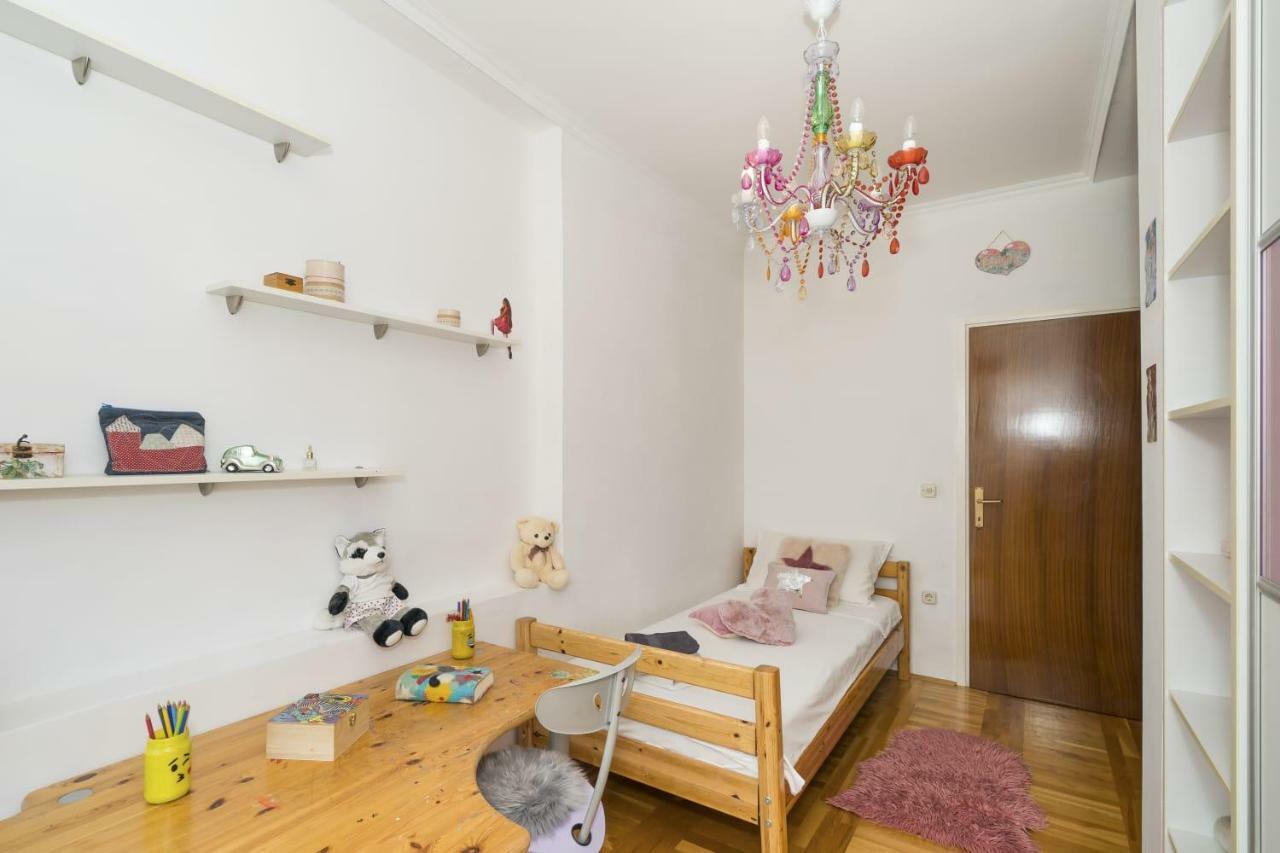 Little Place Near Sea Apartman Apartment Jesenice  Luaran gambar
